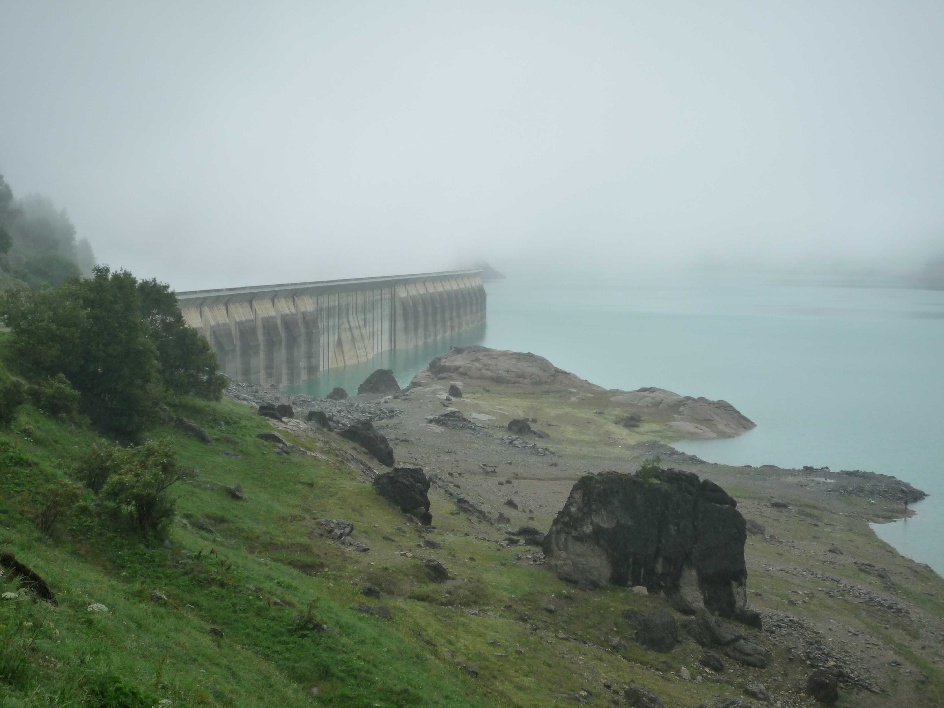 Lac de Roselend.jpg
